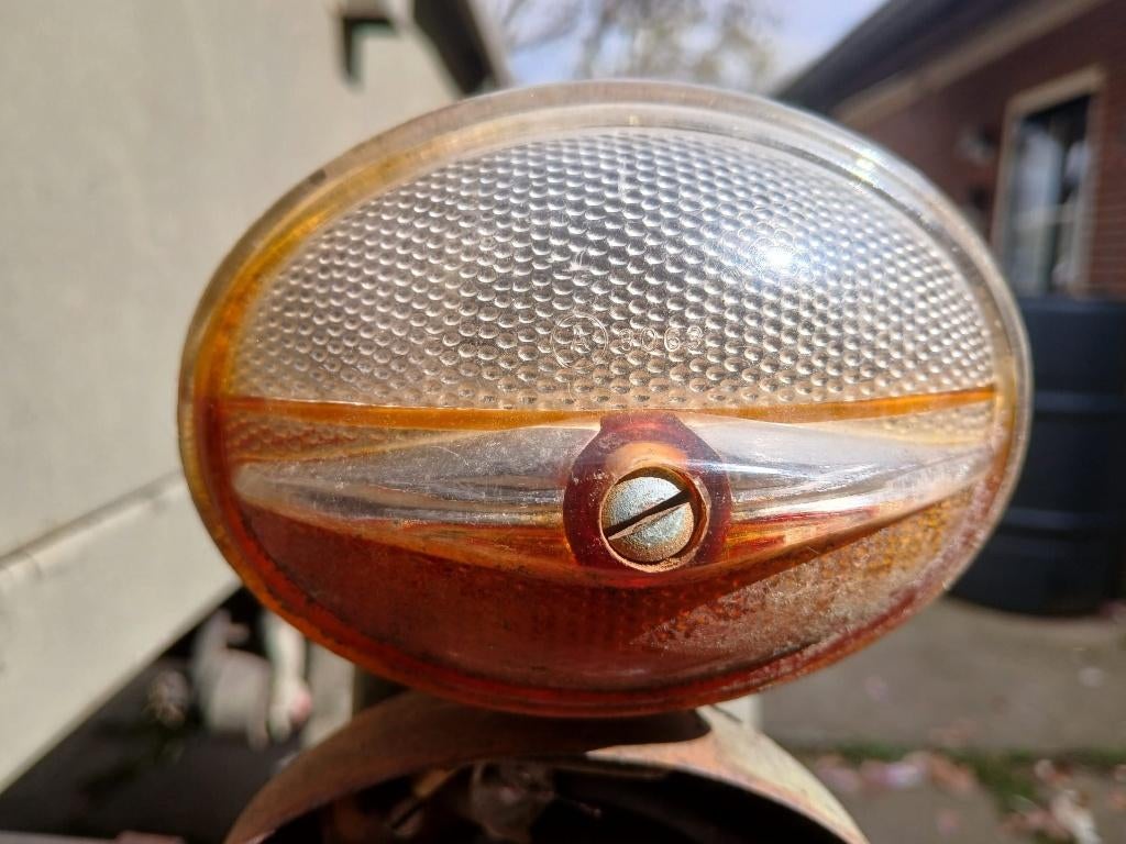 polynorm stekker en achterlicht, Ophalen of Verzenden