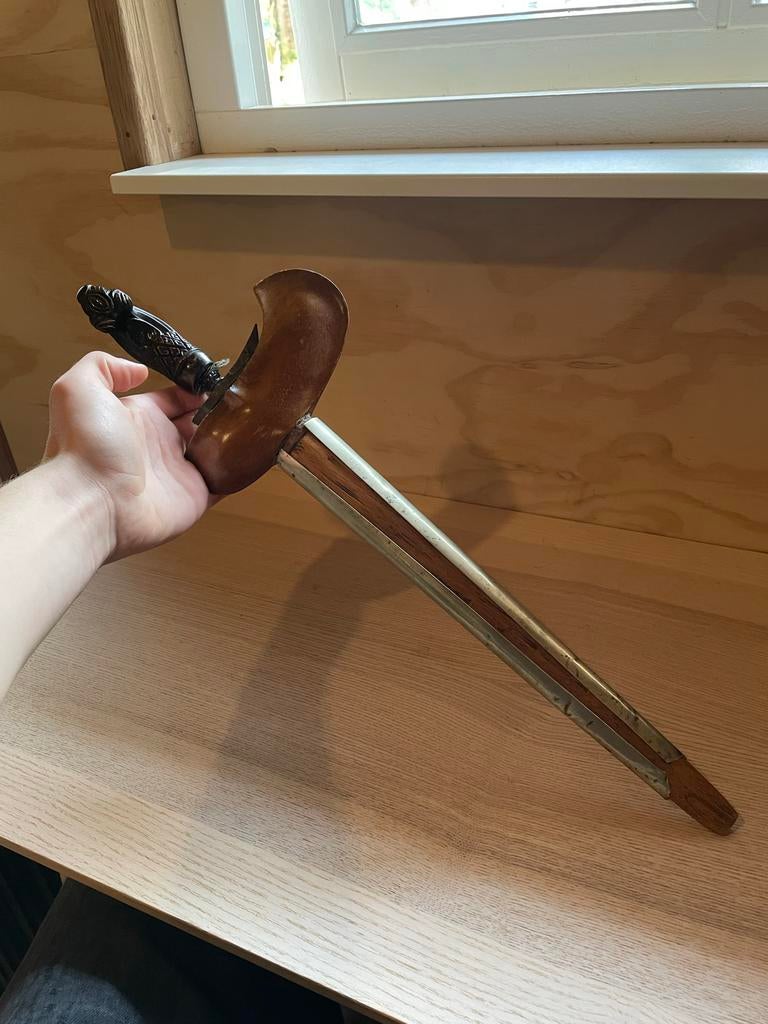 Antieke Indonesische Kris met gedetailleerd handvat, Ophalen of Verzenden