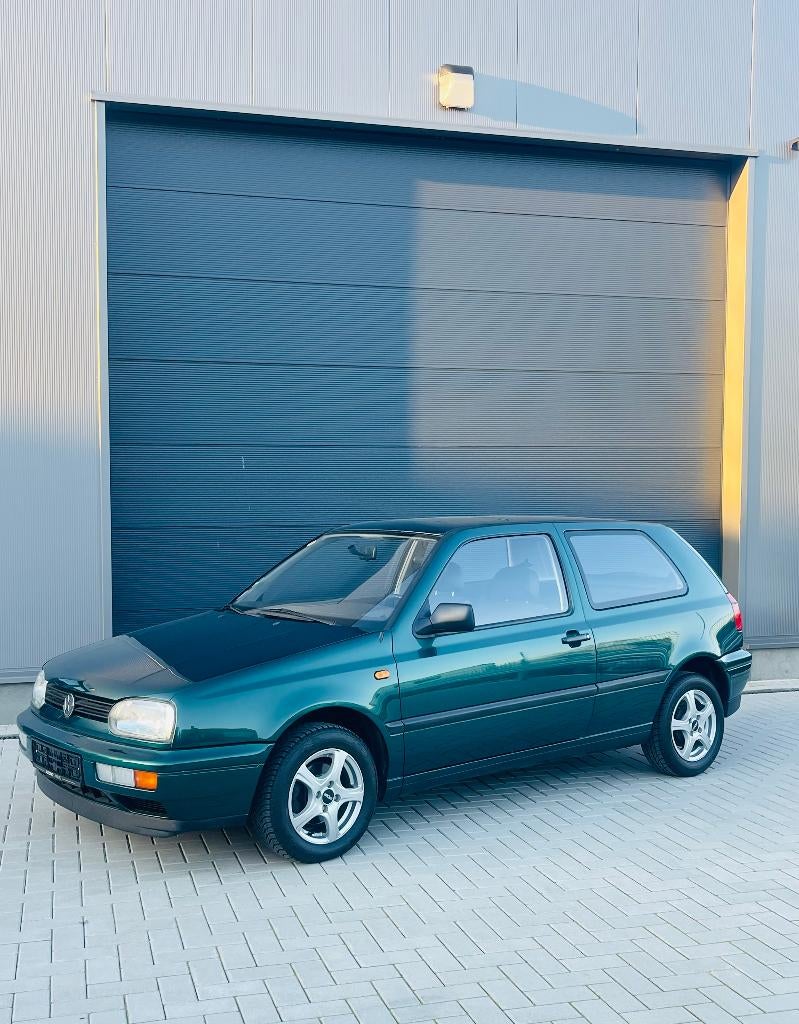 Golf 3 1.8 CL automaat Youngtimer, Auto's, Stof, Grijs, 75 pk, Euro 4