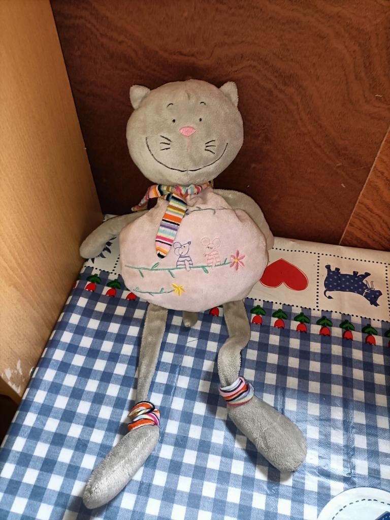 EVORA KRUIDVAT TOYS poes grijs met roze knuffel 41 cm groot, Ophalen of Verzenden, Zo goed als nieuw