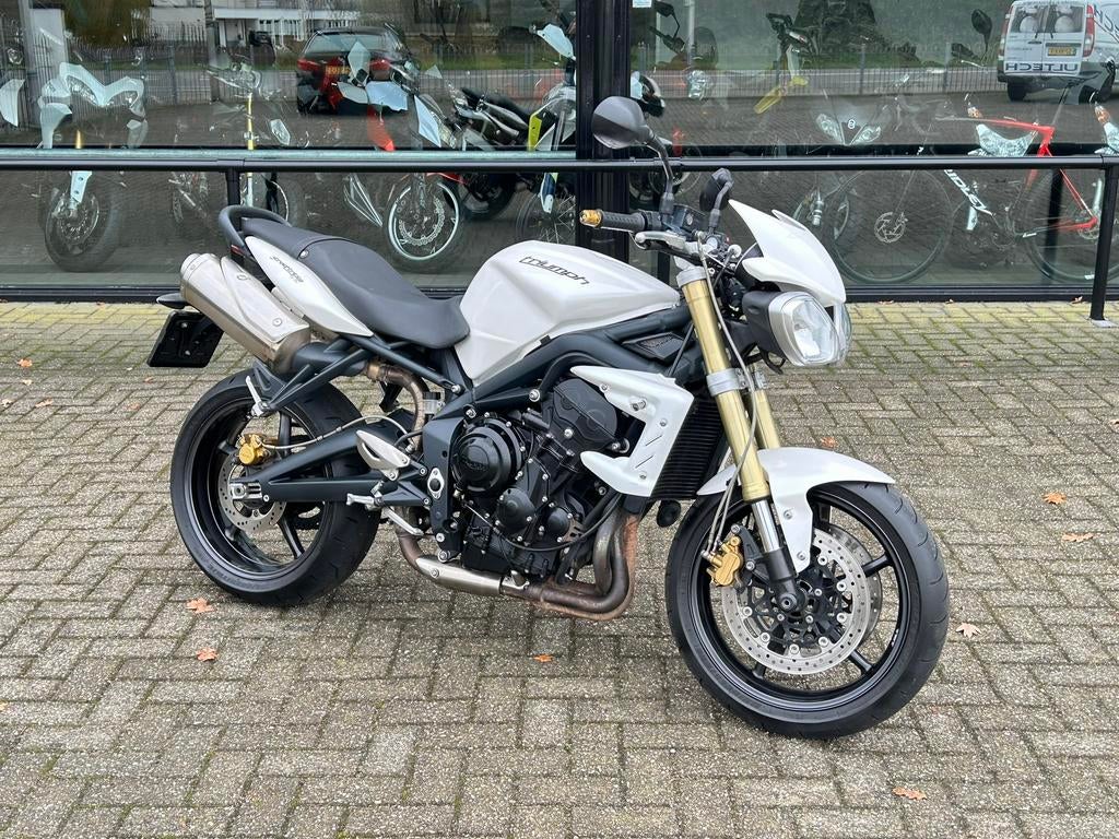 Triumph Street Triple 675 2012, Motoren, Motoren | Triumph, 675 cc, Motorrijbewijs A, 3 cilinders, Sport