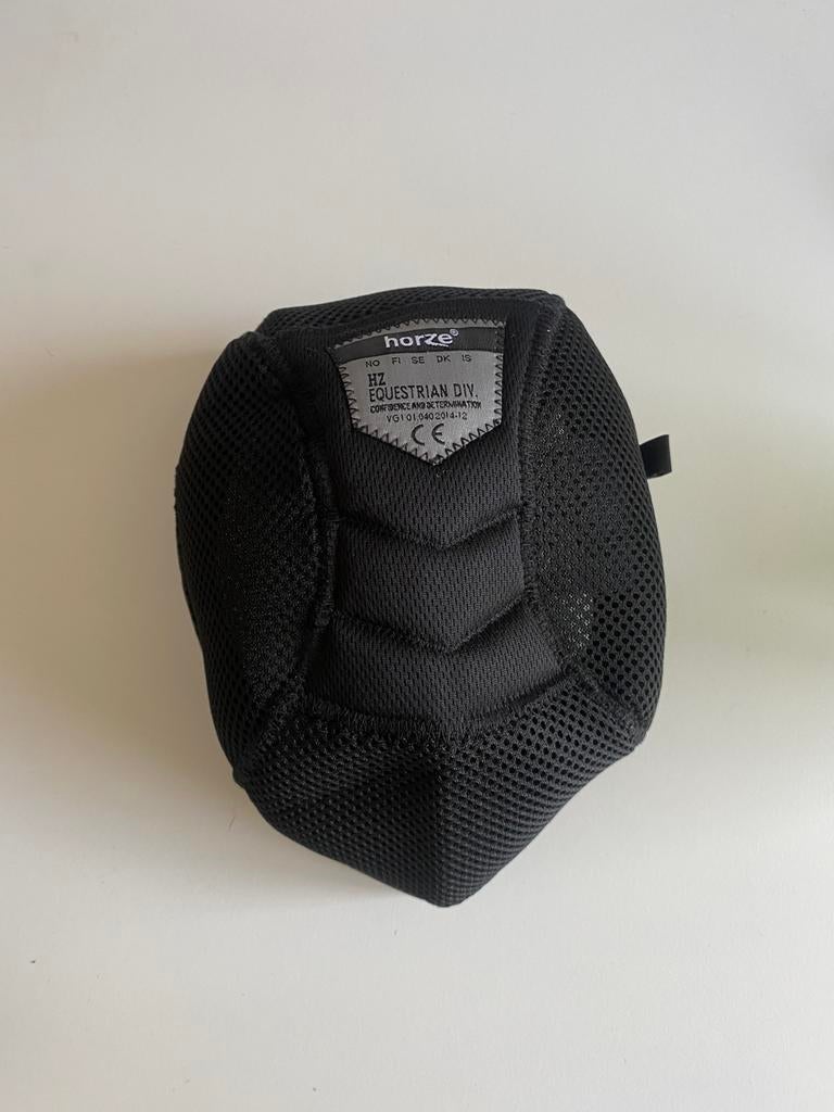 Horze capliners, Dieren en Toebehoren, Ophalen of Verzenden, Dames, Cap, Nieuw