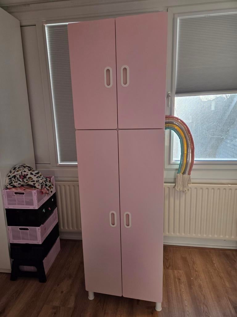 Leuke Ikea SMÅSTAD / PLATSA kinder kledingkast roze met wit., Ophalen, Gebruikt, 200 cm of meer, 50 tot 100 cm