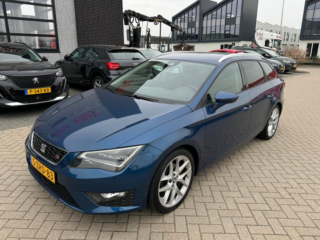 Seat Leon ST FR 1.4 TSI 150pk 2015 Blauw, Auto's, 4 cilinders, Leder en Stof, 1197 kg, 149 pk