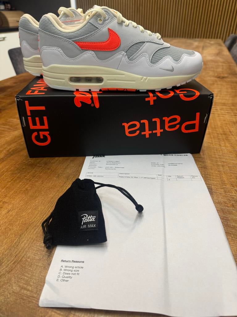 Nieuwe Nike Air Max 1 Patta X ‘White/Hyper Crimson, Ophalen of Verzenden, Nieuw, Overige kleuren, Sneakers of Gympen