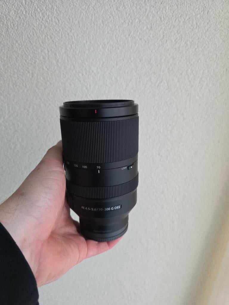 Sony FE 4.5-5.6/70-300 G OSS, Ophalen of Verzenden, Zo goed als nieuw, Telelens