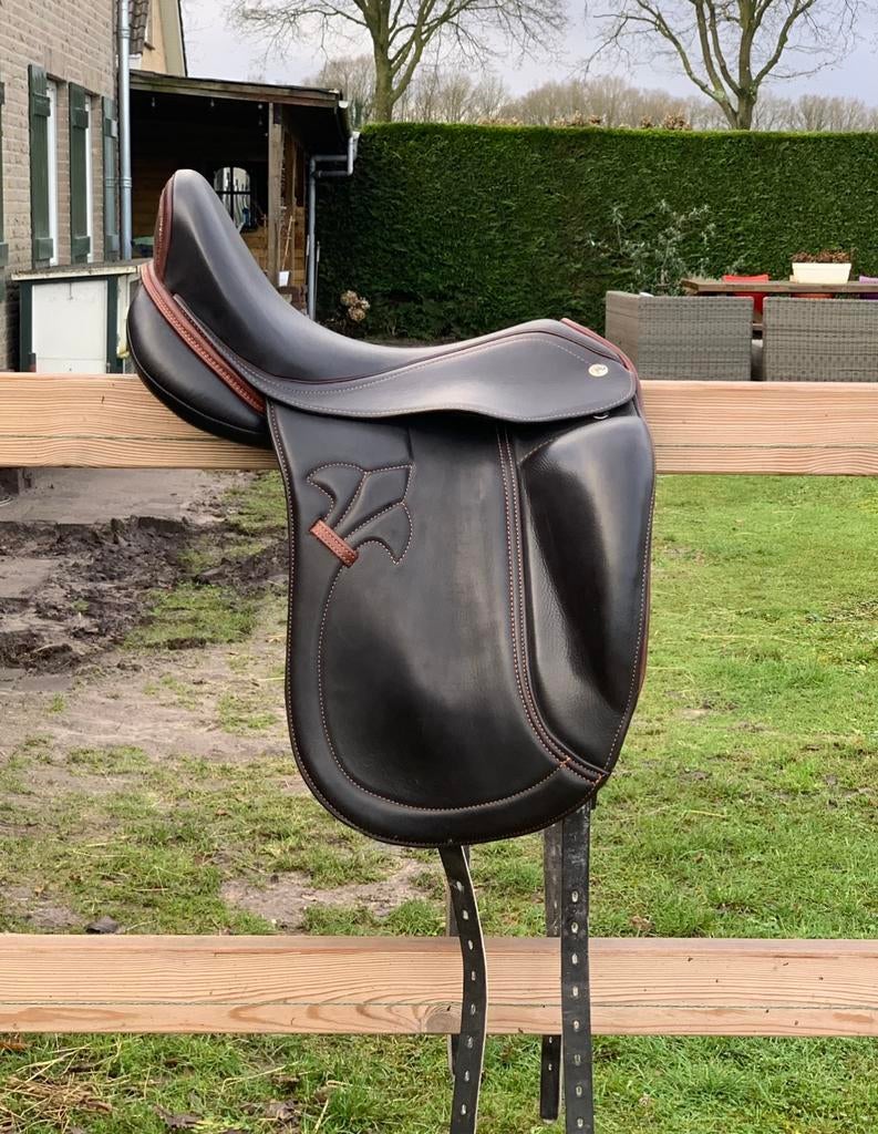 MacRider Wellington, Ophalen, Zo goed als nieuw, Dressuur