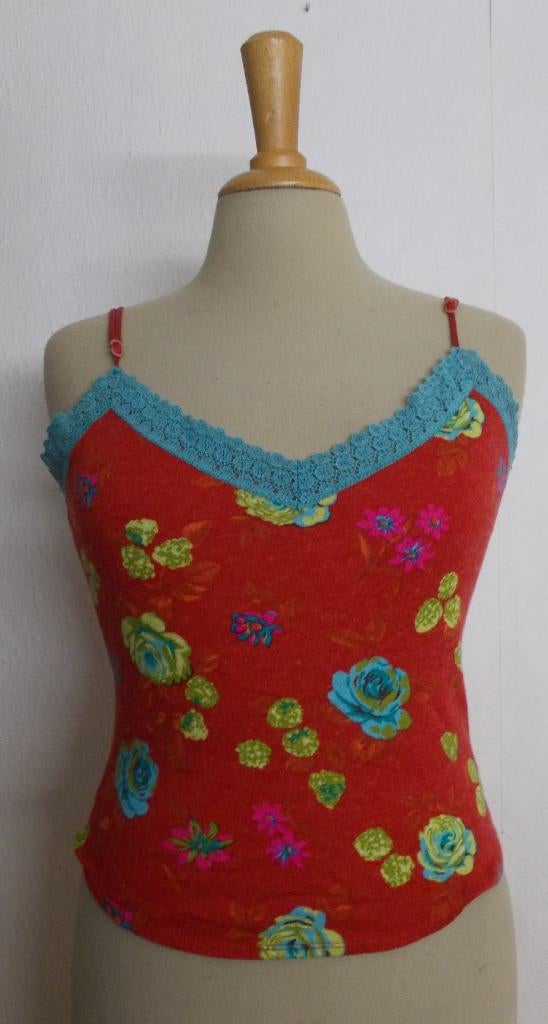 Leuke rode print top met kantrand van Kookai! S/M, Verzenden, Zo goed als nieuw, Rood, Maat 36 (S)