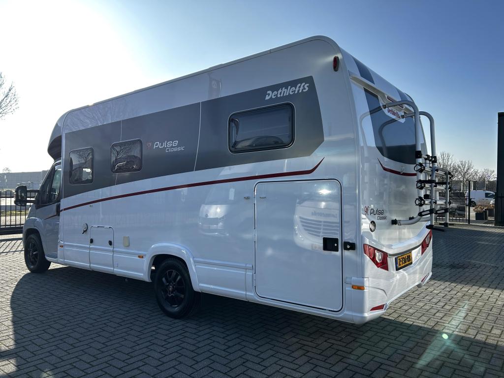 Dethleffs Pulse Classic T7051 Enkele-bedden/2022/Euro6/Airco, Fiat, Tot en met 2, 7 tot 8 meter, Bedrijf