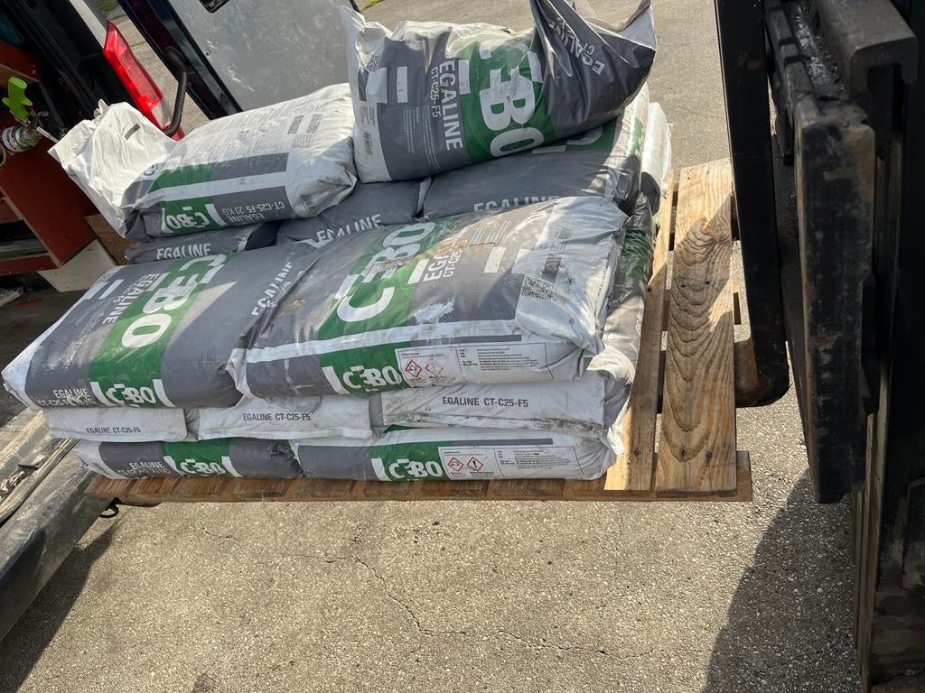 Egaline cement basis 17 zakken, Ophalen, Nieuw