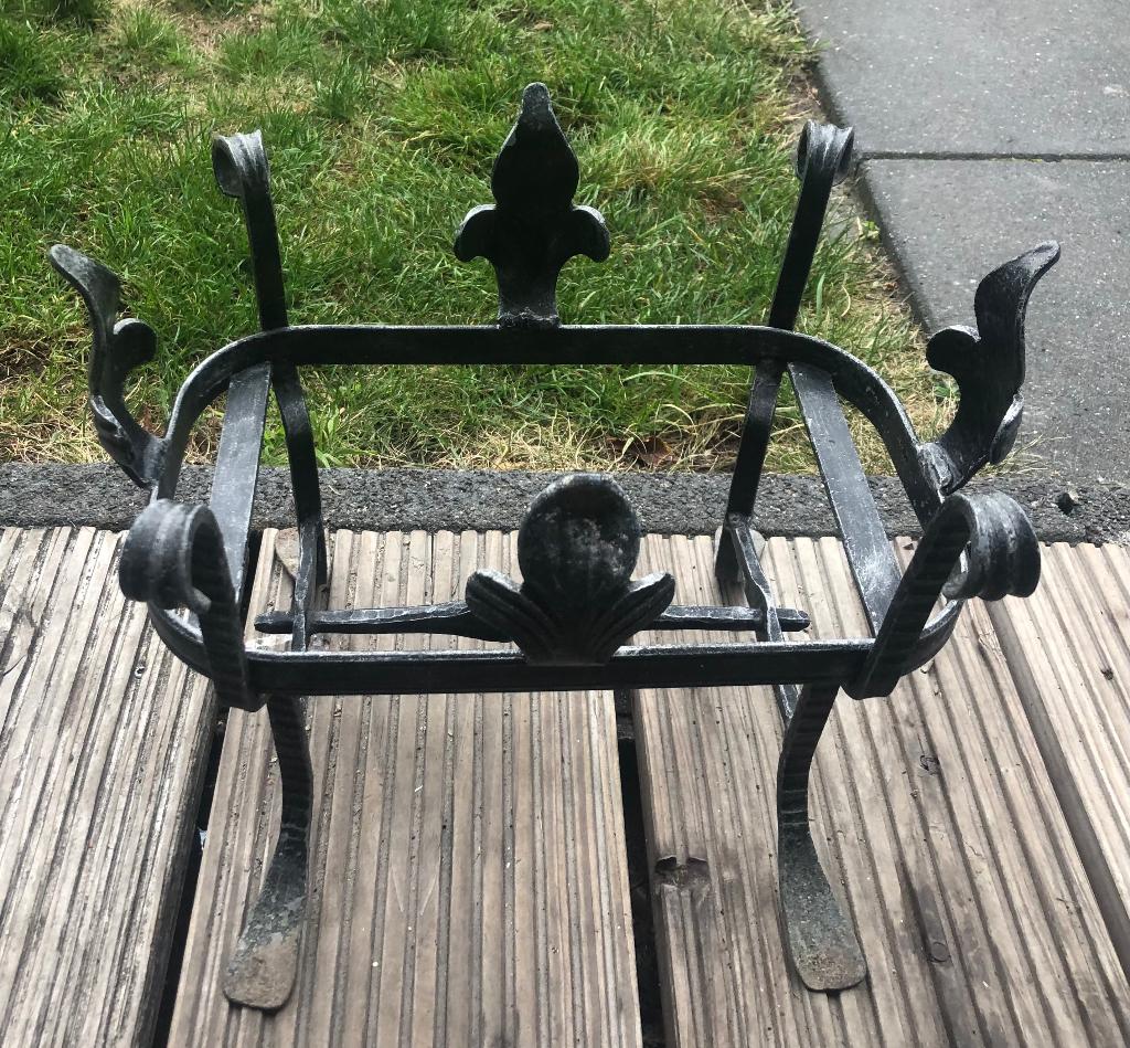 Plantenbak, plantenhouder van gesmeed ijzer, Kunststof, Minder dan 30 cm, Rond, Ophalen of Verzenden