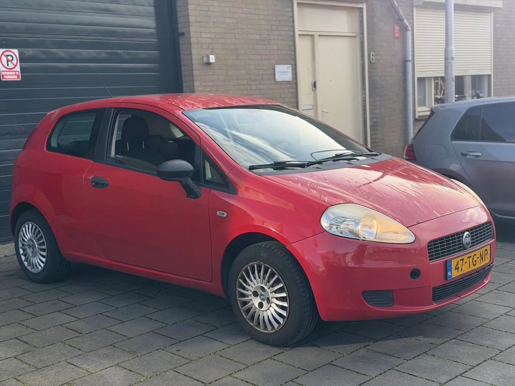 Fiat Grande Punto 1.2 Sportsound Apk Airco Elekt pakket inru, Stof, 1242 cc, 4 cilinders, Elektrische ramen