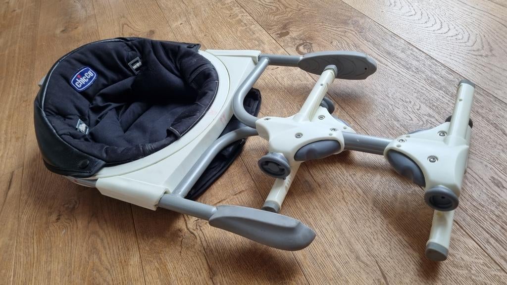 Chicco kinderstoel - ideaal voor aan tafel/vakantie, Ophalen of Verzenden, Gebruikt, Hangstoel, Gordel(s)