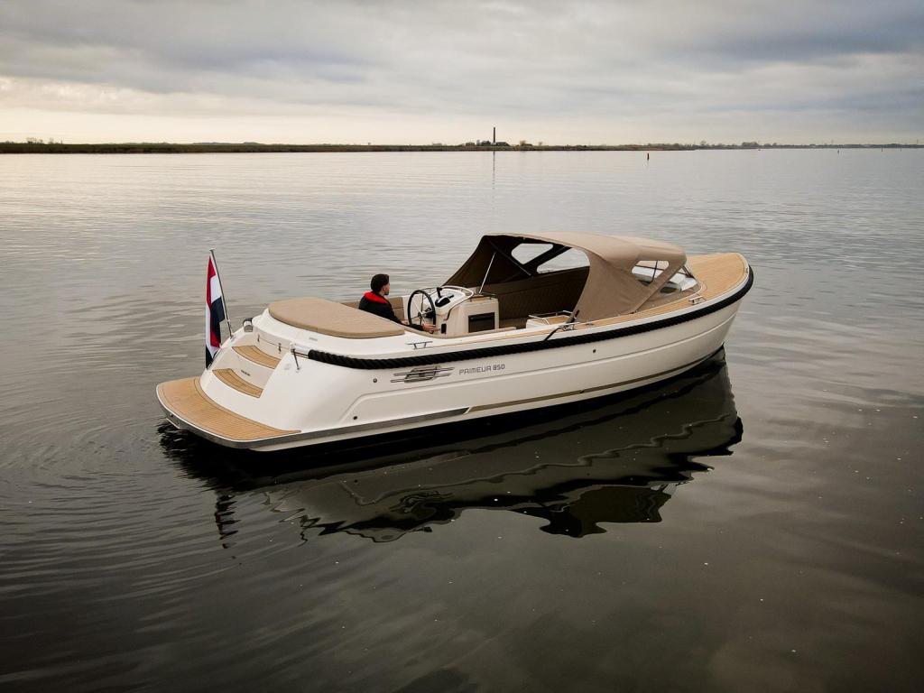 Primeur 850 Tender + 100pk Suzuki NIEUW MODEL, 6 meter of meer, Nieuw, Buitenboordmotor, Polyester