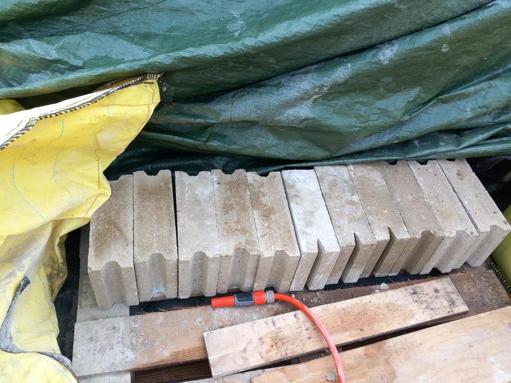 11x betonblok 29x10x19 cm, vuilwerk, Doe-het-zelf en Verbouw, Metselstenen, Ophalen, Nieuw, Beton