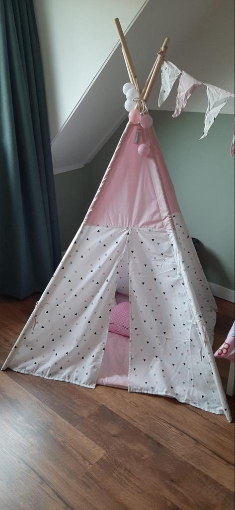 Leuke Tipi speeltent voor kinderen, Ophalen, Zo goed als nieuw