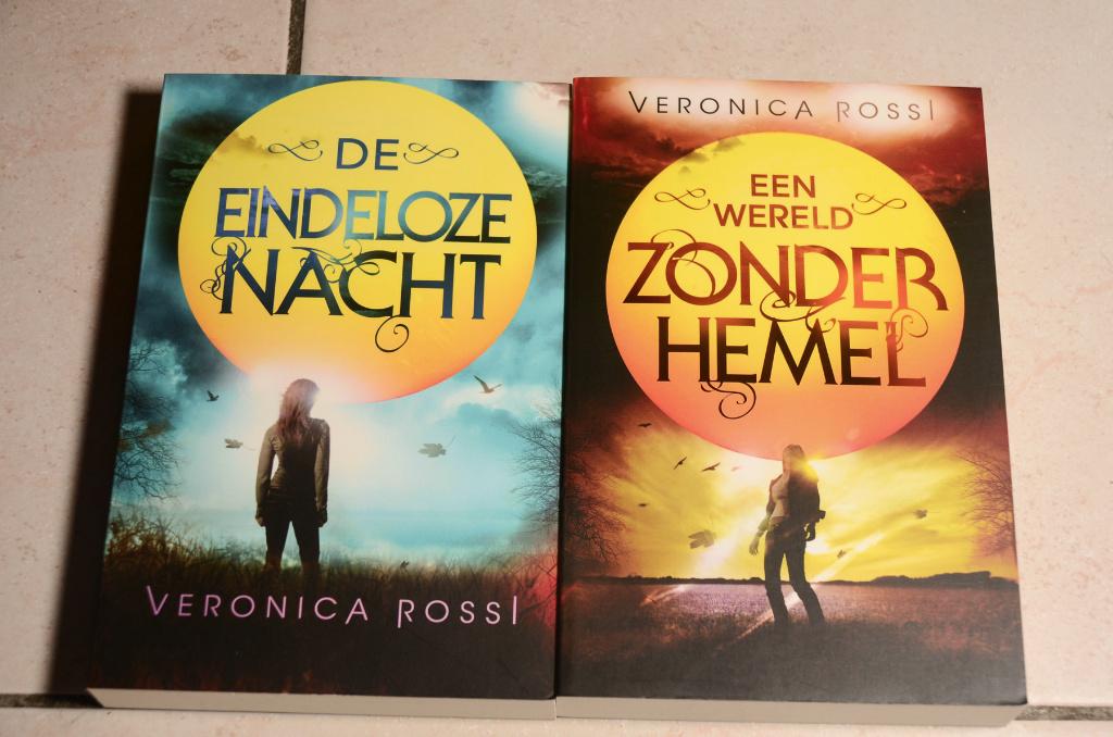 Young Adult De wereld zonder hemel Veronica Rossi deel 1 & 2, Ophalen of Verzenden, Zo goed als nieuw, Fictie
