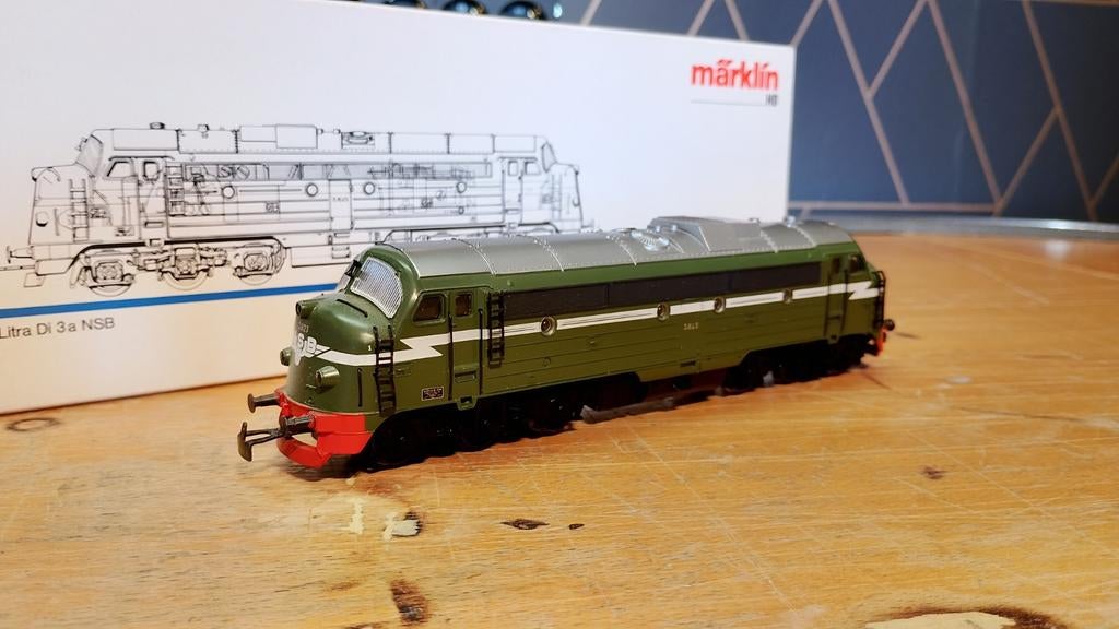Märklin 3137 Nohab van de NSB, Hobby en Vrije tijd, Modeltreinen | H0, Wisselstroom, Locomotief, Ophalen of Verzenden, Zo goed als nieuw