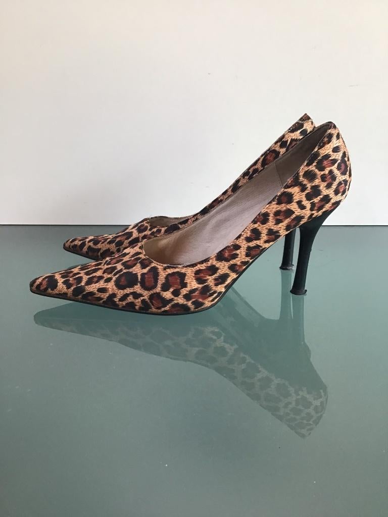 Sexy pumps panterprint 37 | Gratis verzenden, Bruin, Verzenden, Zo goed als nieuw, Schoenen met hoge hakken