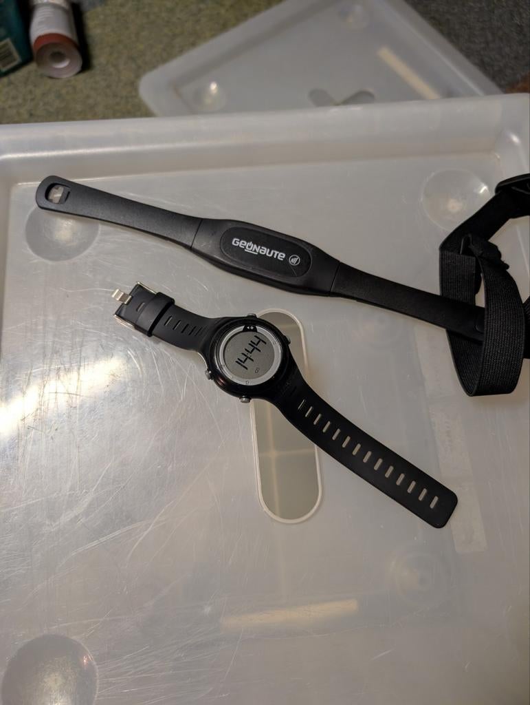 Geonaute Horloge met Hartslagmeter en Borstband, Ophalen of Verzenden, Gebruikt, Overige merken, Met borstriem