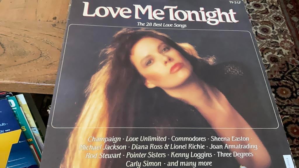 Love me Tonight. The 28 Best Love Songs, Ophalen of Verzenden, Zo goed als nieuw, Overige formaten, Pop