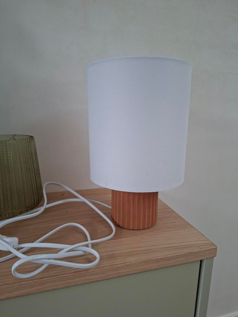 Leuke tafellamp van Kave Home, type Eshe, Ophalen, Zo goed als nieuw, Minder dan 50 cm, Modern