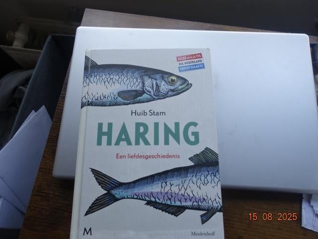 HARING.....Een liefdesgeschiedenis....Huib Stam, Ophalen, 17e en 18e eeuw, Zo goed als nieuw