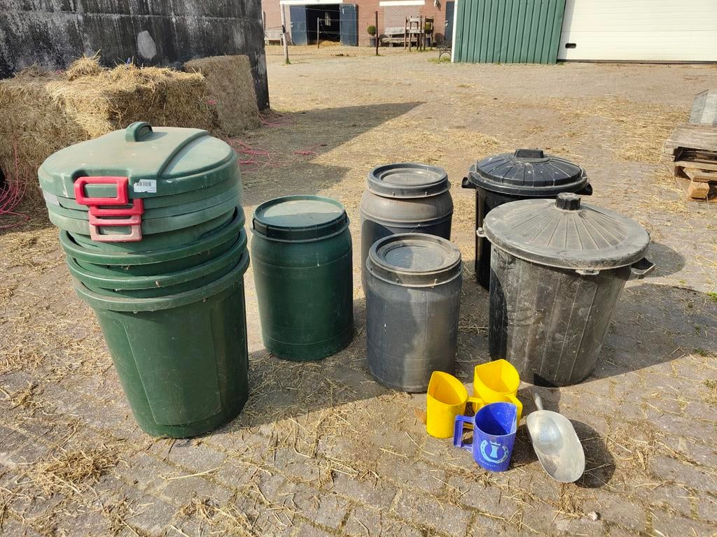 Verschillende voertonnen, Ophalen, Overige soorten