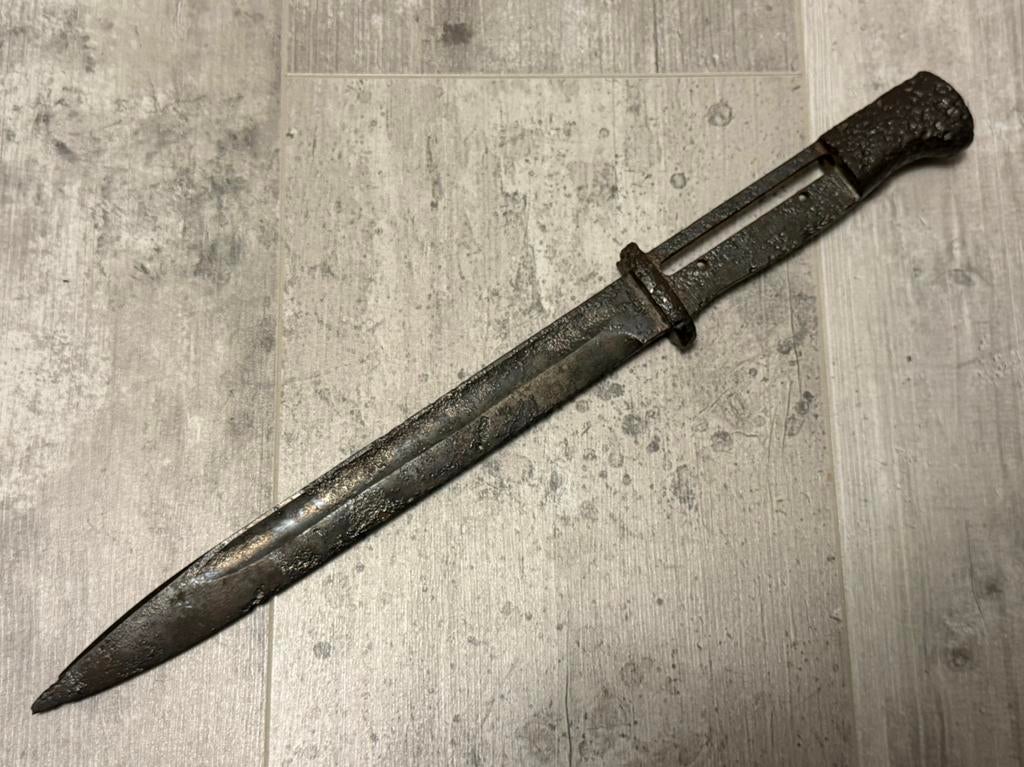 Bodemvondst K98 bayonet, Verzamelen, Ophalen of Verzenden, Duitsland, Hulzen of Bodemvondsten