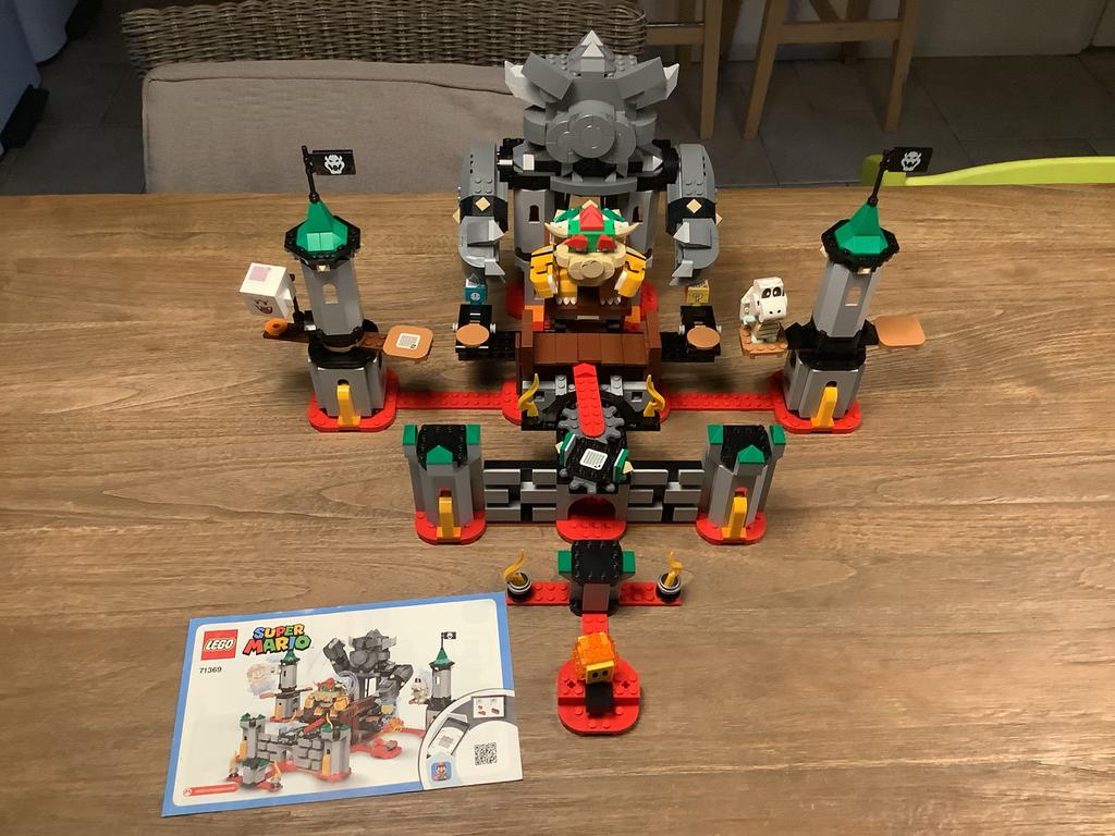 LEGO Super Mario 71369 Bowser's Kasteel Baasgevecht, Ophalen of Verzenden, Zo goed als nieuw, Complete set, Lego