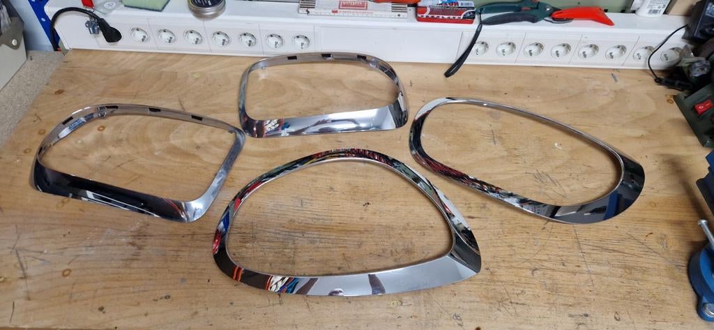 MINI F60 COUNTRYMAN koplampen en achterlichten sierrand, Ophalen of Verzenden