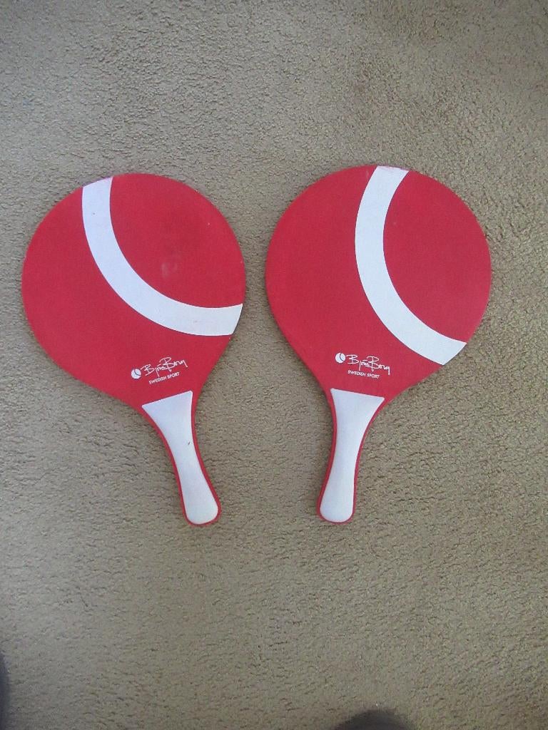 2x BEACH TENNISSET (dus 4 batjes), beachtennis oa björn borg, Overige merken, L00, Nieuw, Ophalen of Verzenden