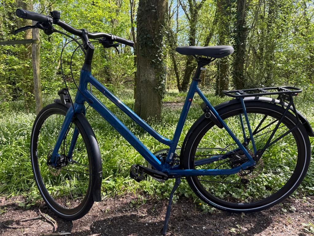 Blauwe Batavus Dinsdag, Ophalen, Batavus, 56 cm of meer, Zo goed als nieuw