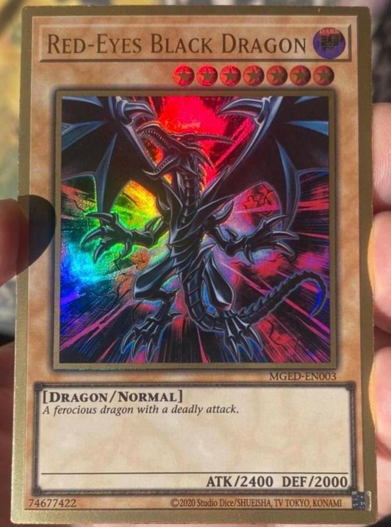 Yu-Gi-Oh! Red Eyes Black Dragon MGED Print !, Hobby en Vrije tijd, Verzamelkaartspellen | Yu-gi-Oh!, Ophalen of Verzenden, Zo goed als nieuw