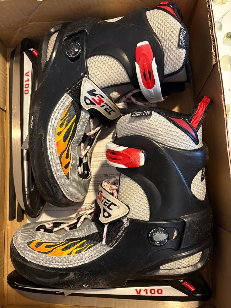 Verstelbare jongens schaatsen maat 35-38, Sport en Fitness, Schaatsen, Ophalen of Verzenden, Gebruikt, IJshockeyschaatsen, Overige merken