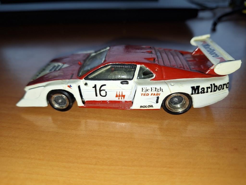 BMW M1 Marlboro March Groep 5 Miniracing kit 1:43, Hobby en Vrije tijd, Modelauto's | 1:43, Ophalen, Gebruikt, Auto, Overige merken