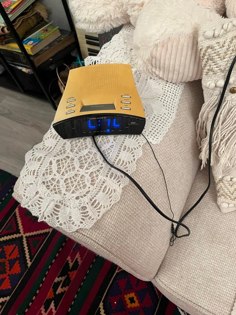 Scott Radio met Wekker, Audio, Tv en Foto, Ophalen of Verzenden, Gebruikt, Radio