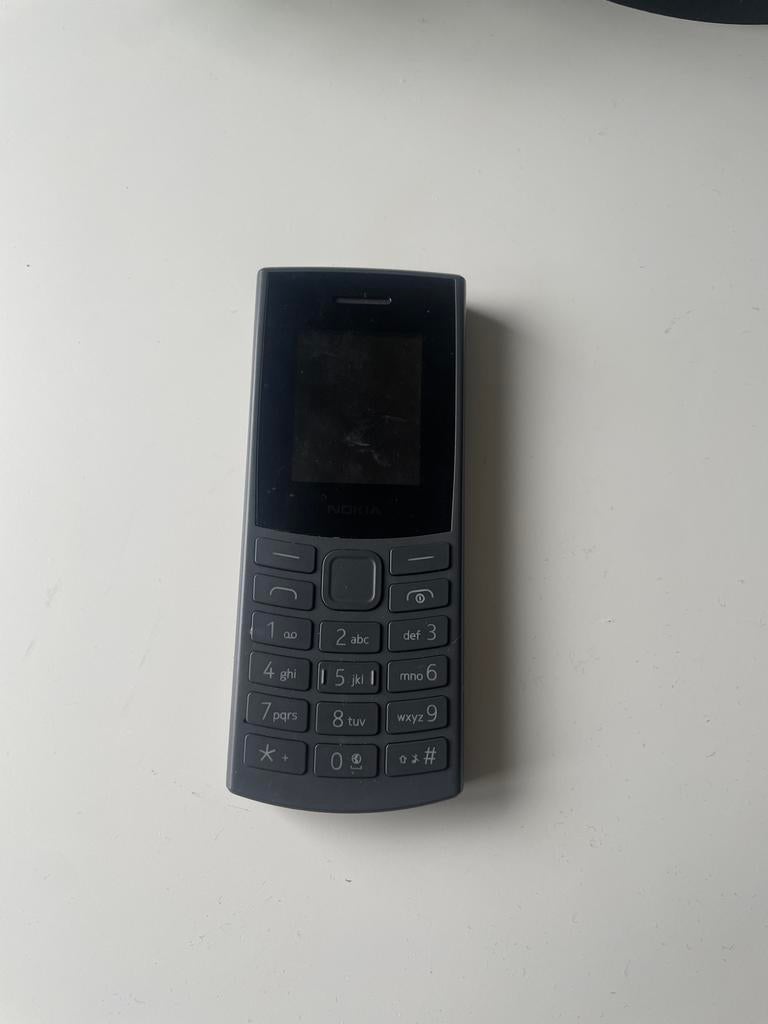 Nokia Klassieker - Betrouwbaar en Simpel!, Gebruikt, Zwart, Fysiek toetsenbord, Ophalen of Verzenden