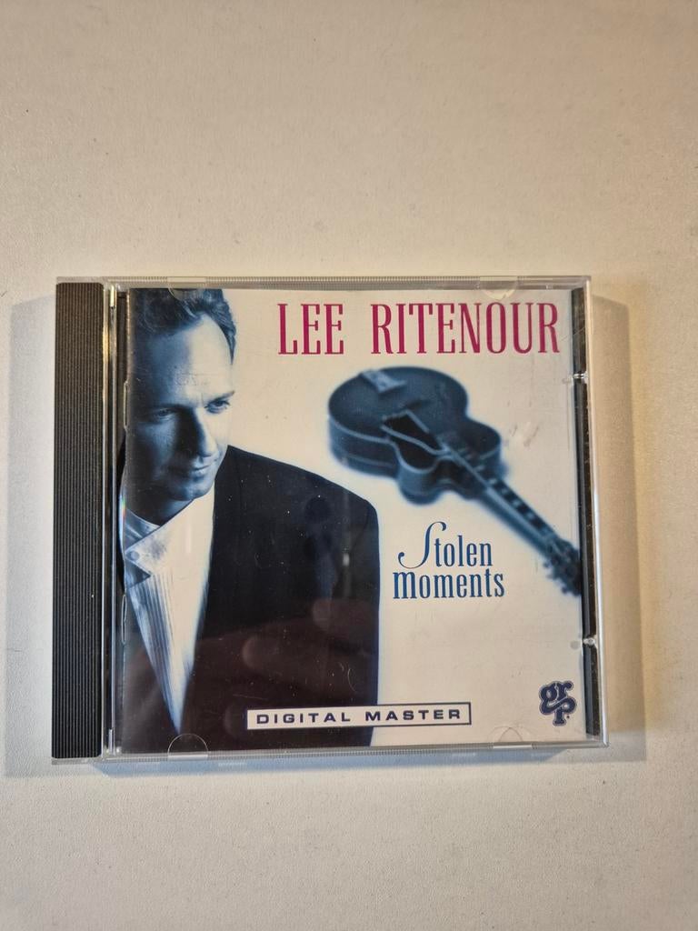 Lee Ritenour-Stolen Moments, Ophalen of Verzenden, 1980 tot heden, Zo goed als nieuw, Jazz
