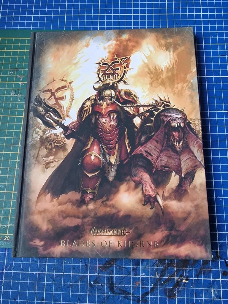 Warhammer Blades of Khorne Battletome, Hobby en Vrije tijd, Wargaming, Ophalen of Verzenden, Zo goed als nieuw, Warhammer