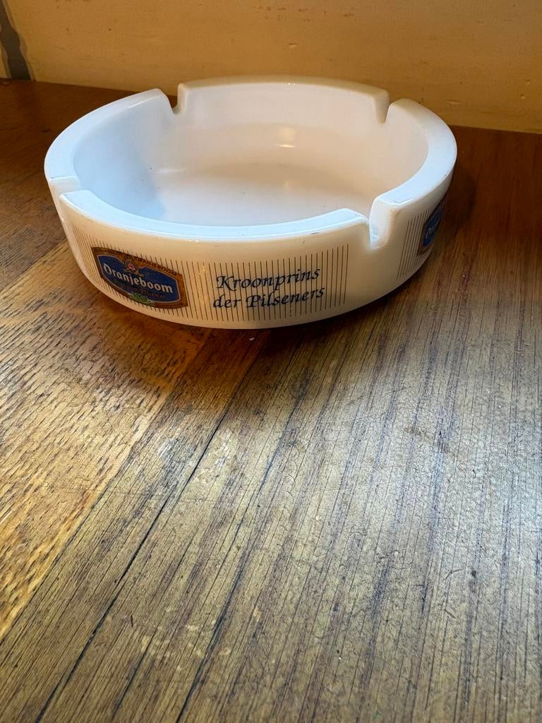 Witte Oranjeboom asbak, Verzamelen, Ophalen of Verzenden, Gebruikt, Asbak