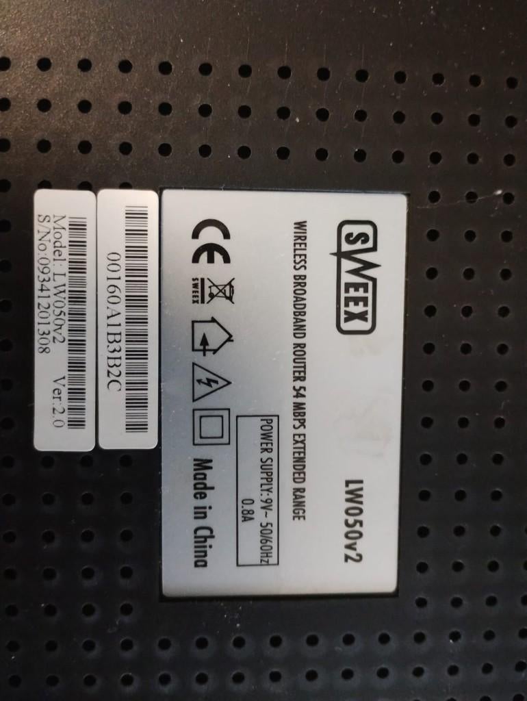 Sweex LW050v2 router, Ophalen of Verzenden, Gebruikt, Router, Overige merken