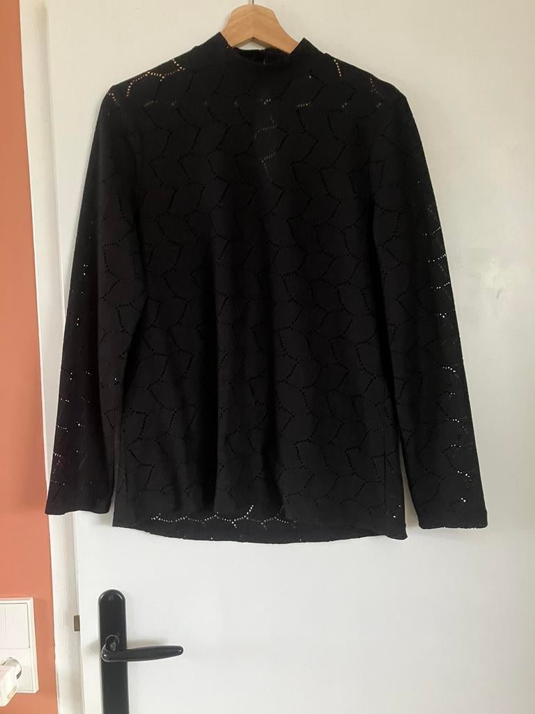 Zwart lange mouwen shirt open gehaakt bladeren L, Ophalen of Verzenden, Zo goed als nieuw, Zwart