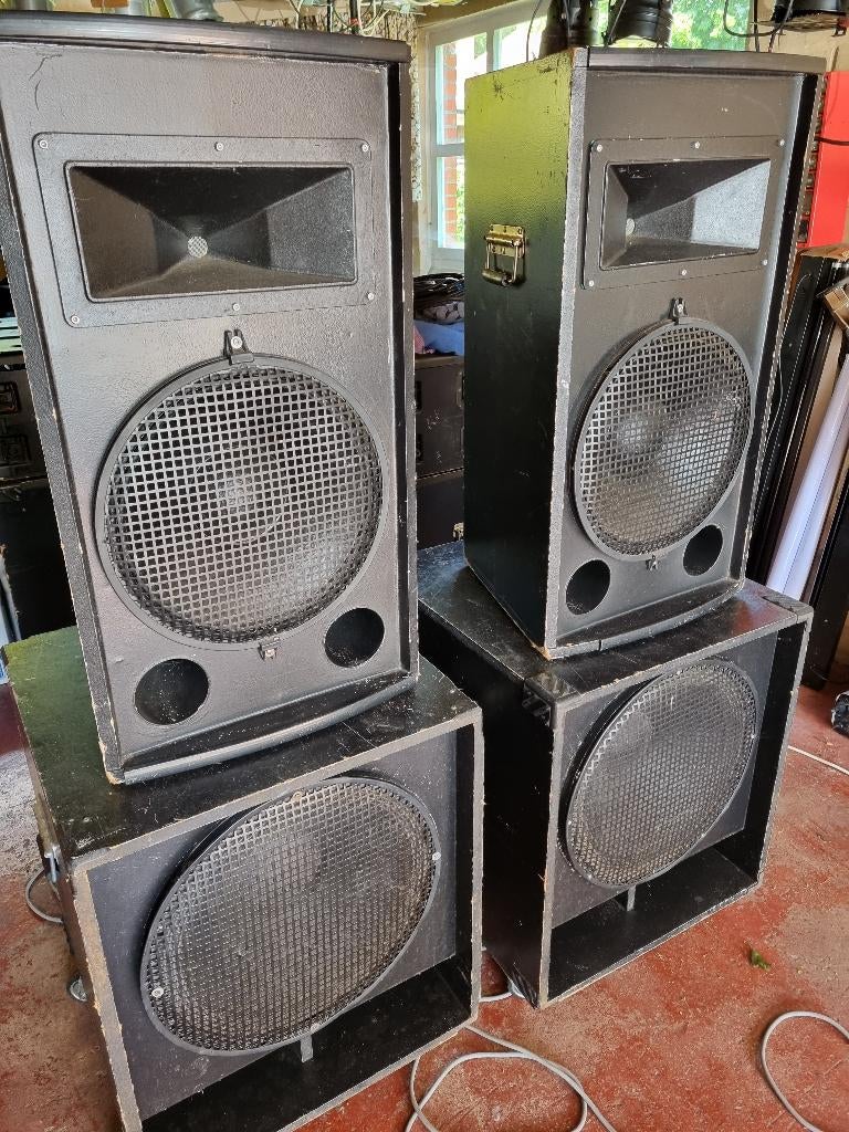 luidsprekerset, Gebruikt, 120 watt of meer, Front, Rear of Stereo speakers, Ophalen