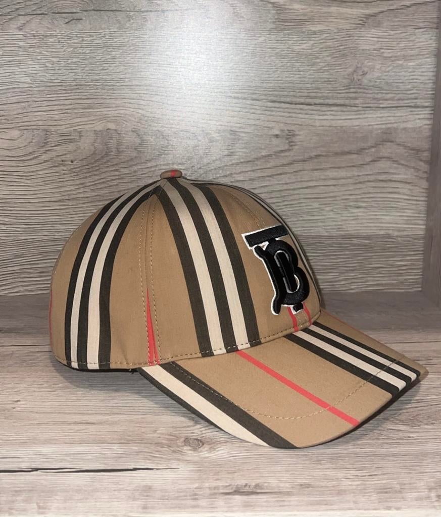 Burberry baseball cap, Ophalen of Verzenden, Zo goed als nieuw, 17 tot 18, Dame