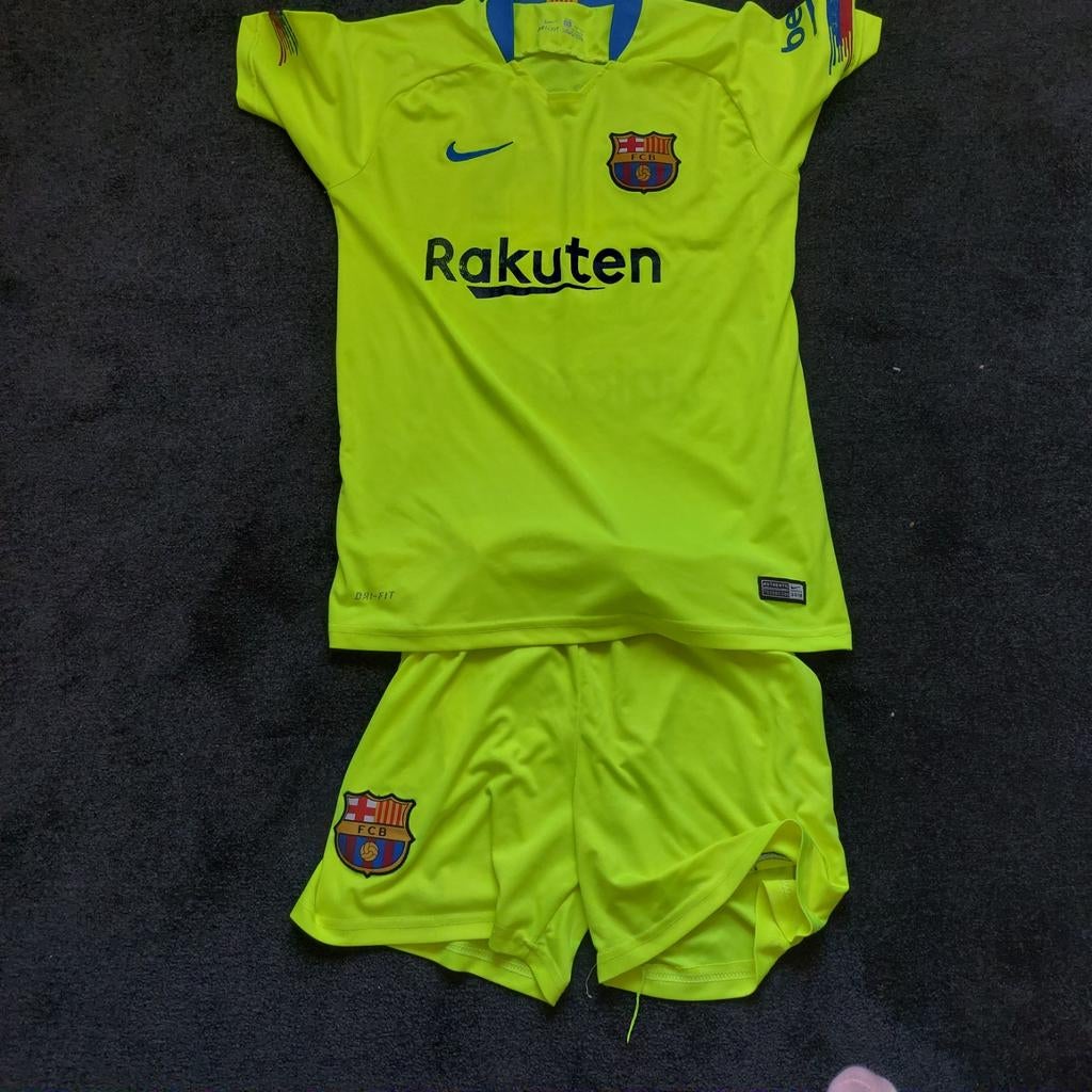 Sportkleding., Ophalen of Verzenden, Zo goed als nieuw, Overige maten, Voetbal