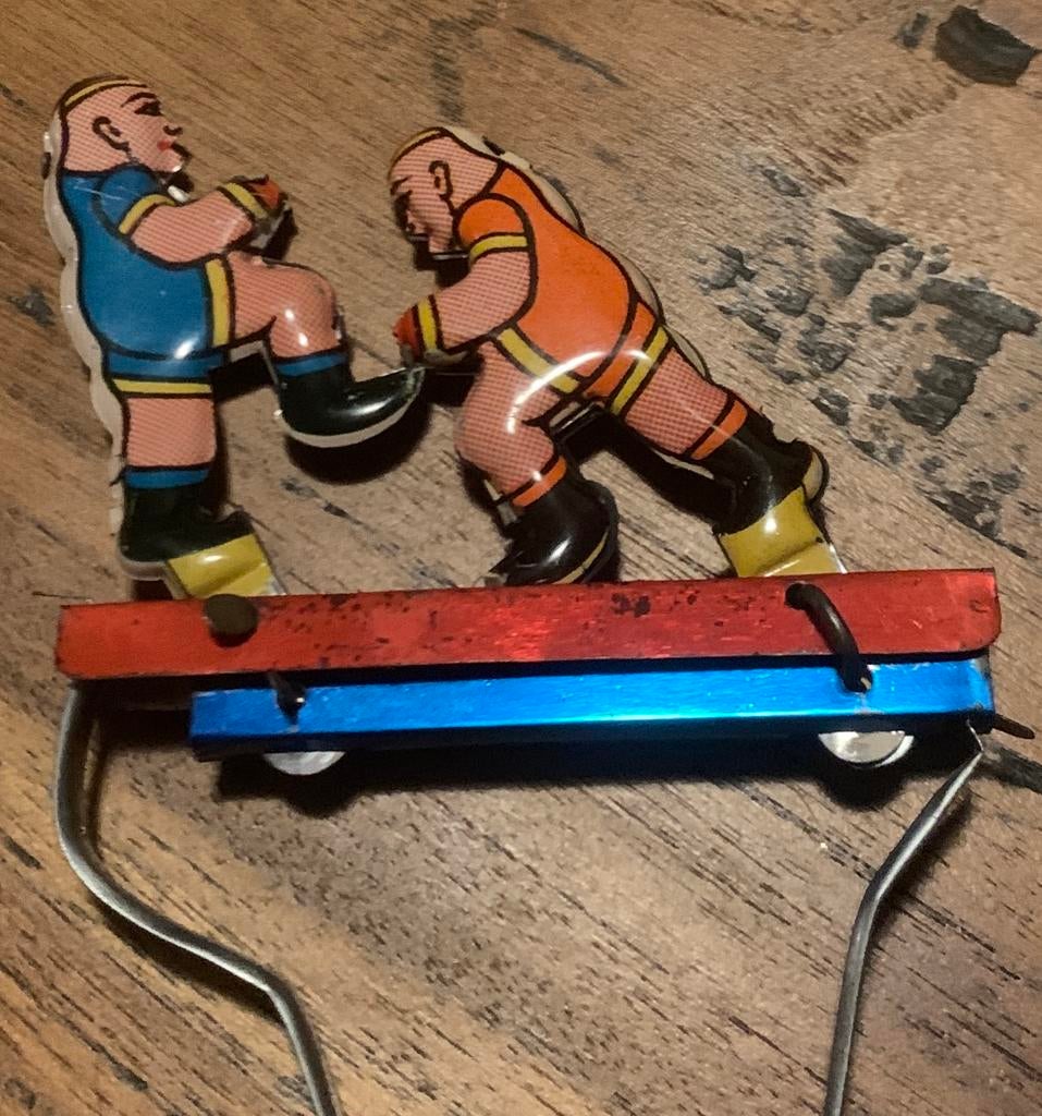 Vintage blikken speelgoed worstelaars knijper blik, Ophalen of Verzenden