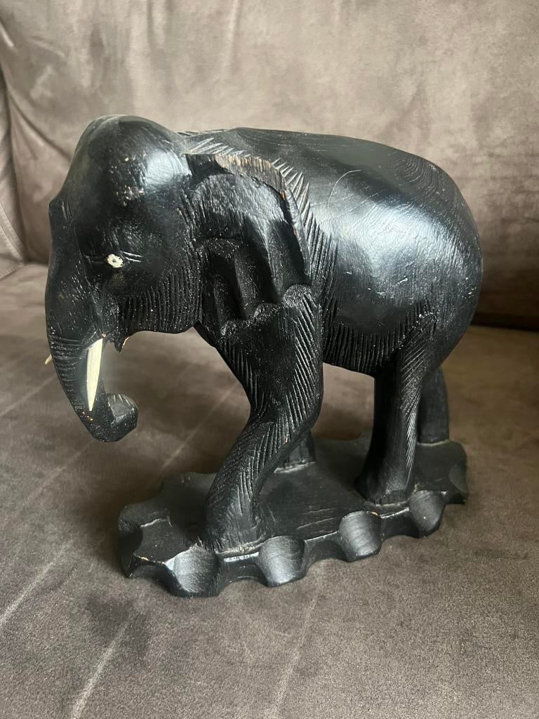 Handgesneden houten olifant uit de jaren ‘70., Ophalen of Verzenden