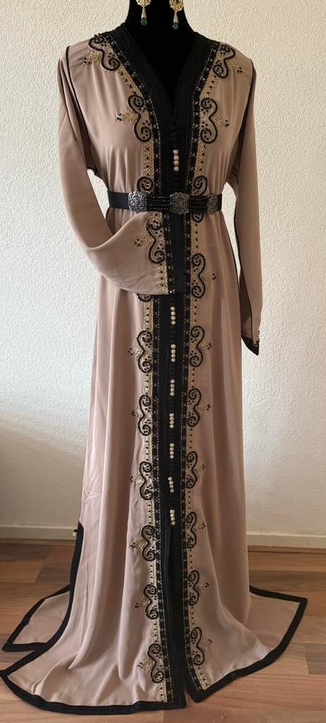 Nieuwe kaftan Marokkaanse jurk maat M-L, Maat 38/40 (M), Overige typen, Beige, Nieuw