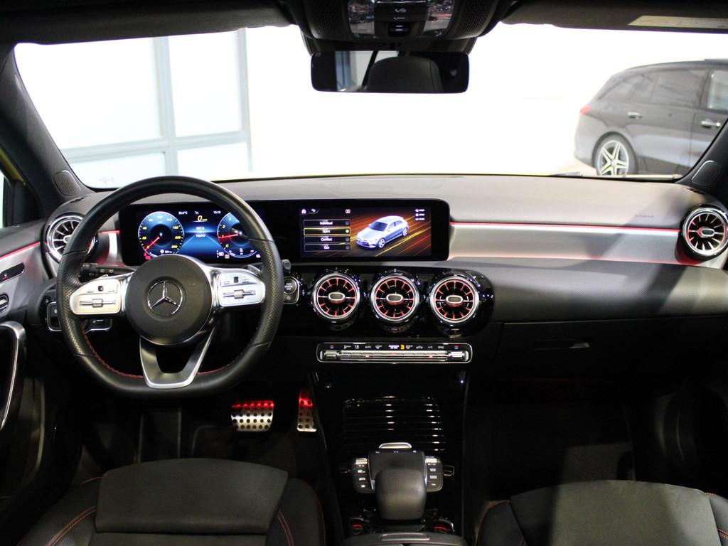 Mercedes-Benz A-Klasse Hatchback 180 Business Solution AMG P, Gebruikt, Origineel Nederlands, Bedrijf, 19 km/l